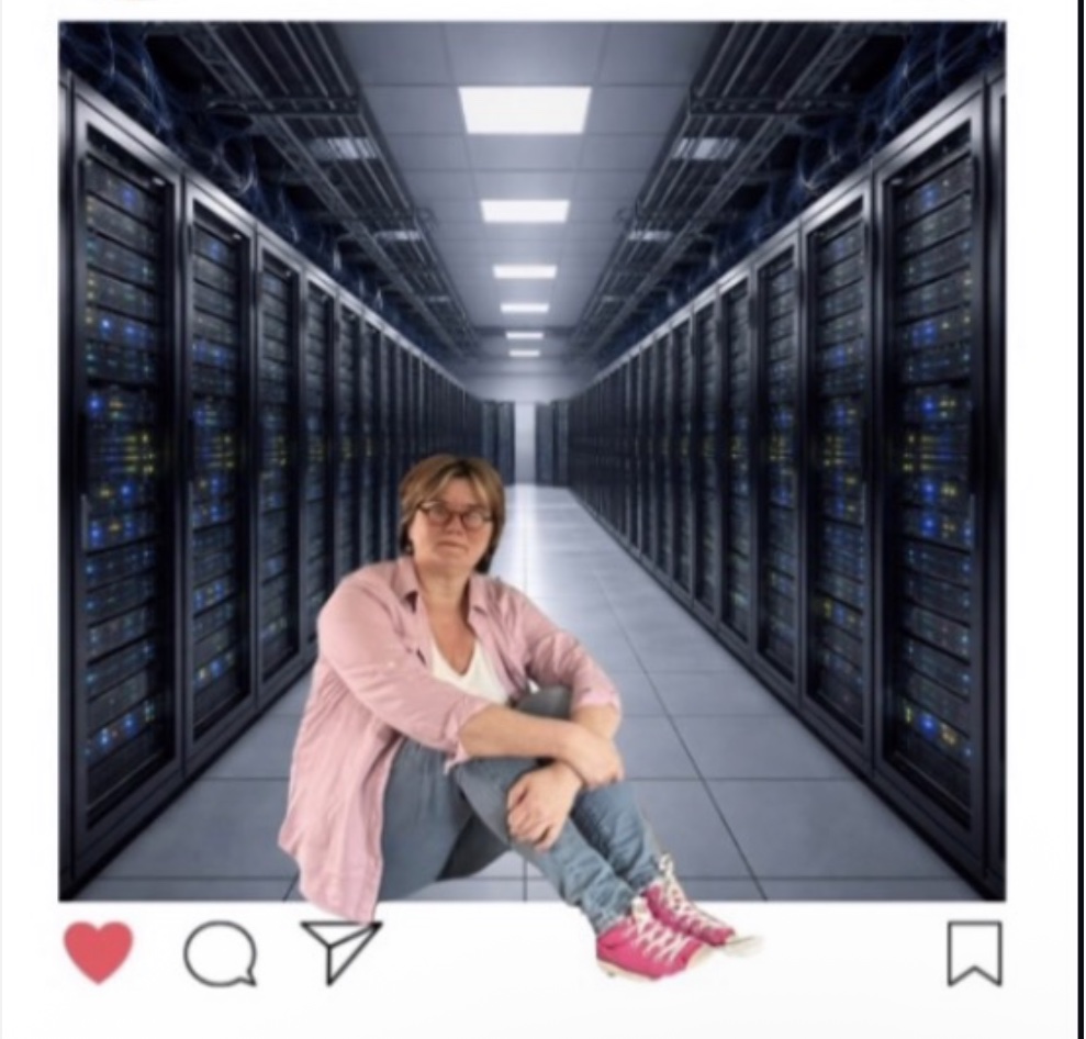martine in een datacenter